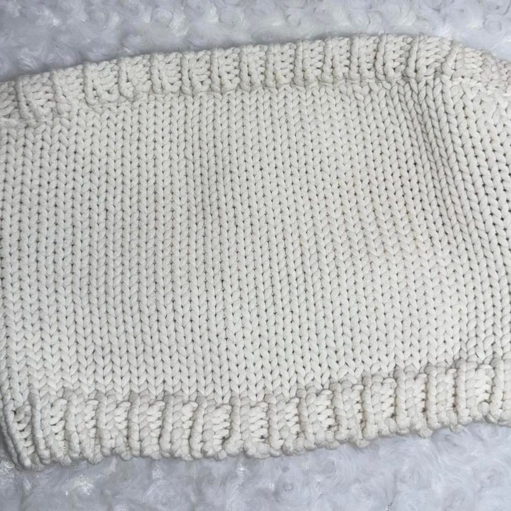 Forever 21 Women's Juniors Size S Knitted White Tube‎ Top